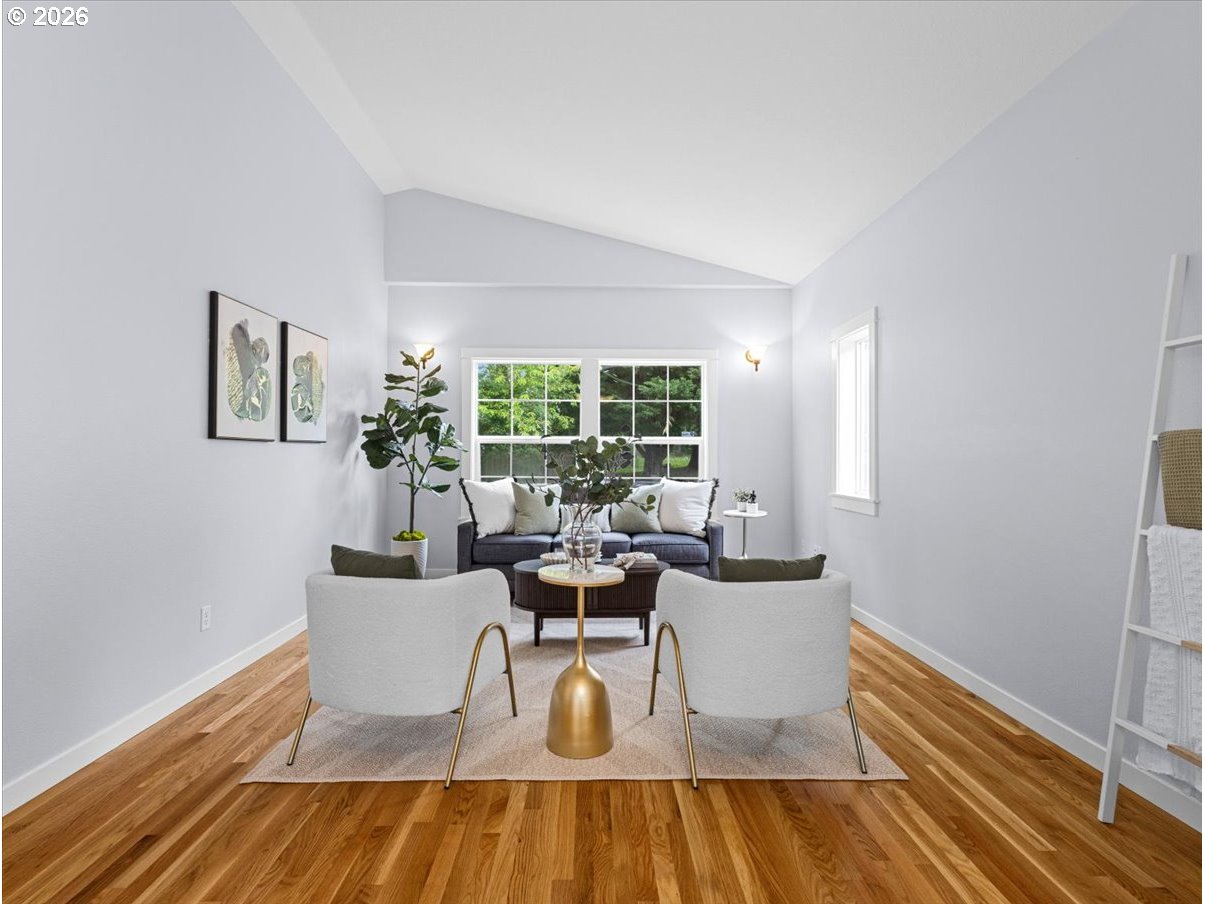 8830 Southwest Maple Court Portland, OR 97223 - Photo 6 of 33