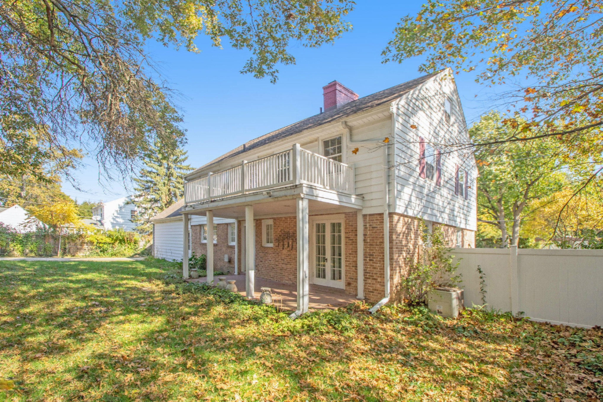 816 Elm Street Three Rivers, MI 49093 - Photo 4 of 23 IMG_1786