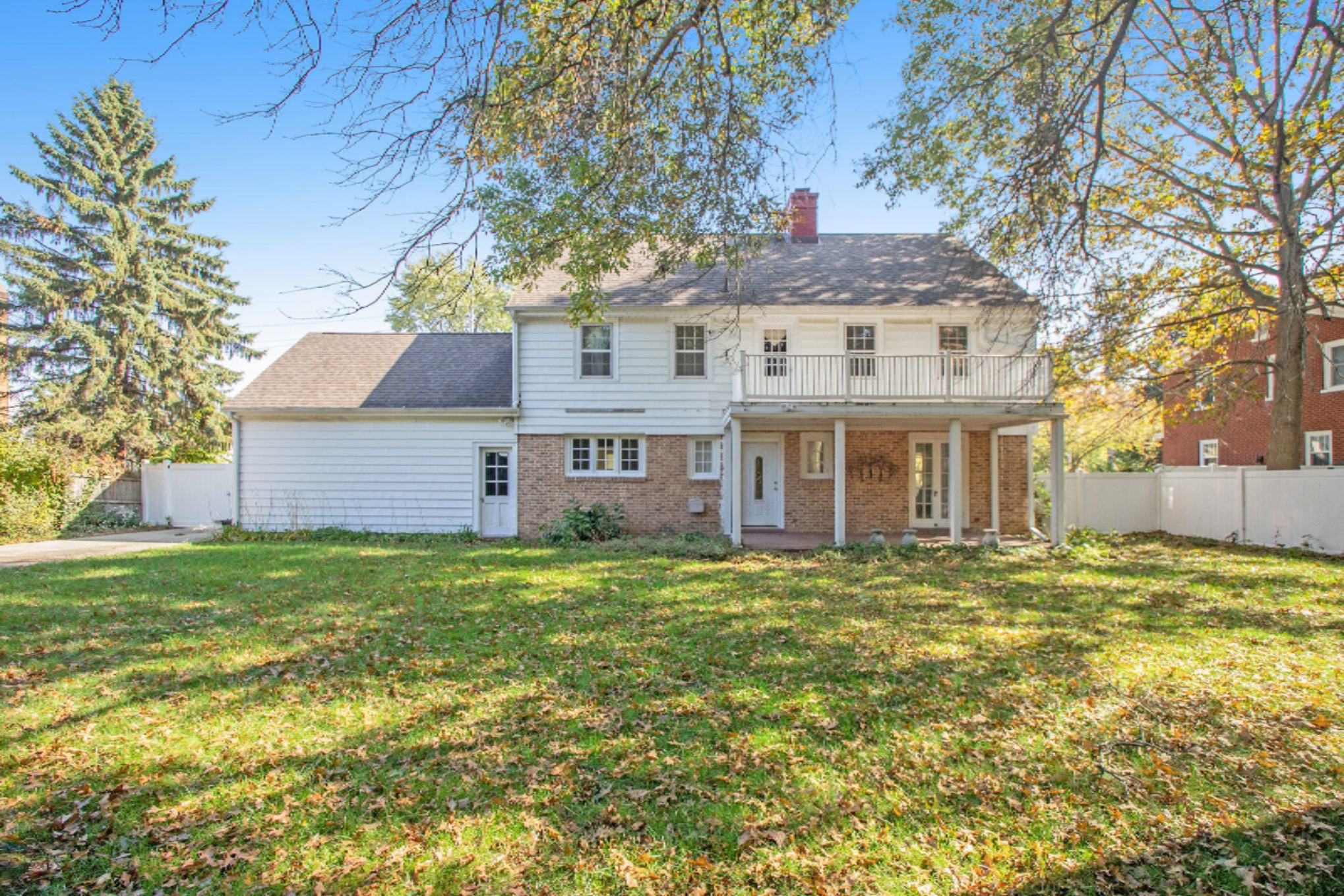 816 Elm Street Three Rivers, MI 49093 - Photo 5 of 23 IMG_1787