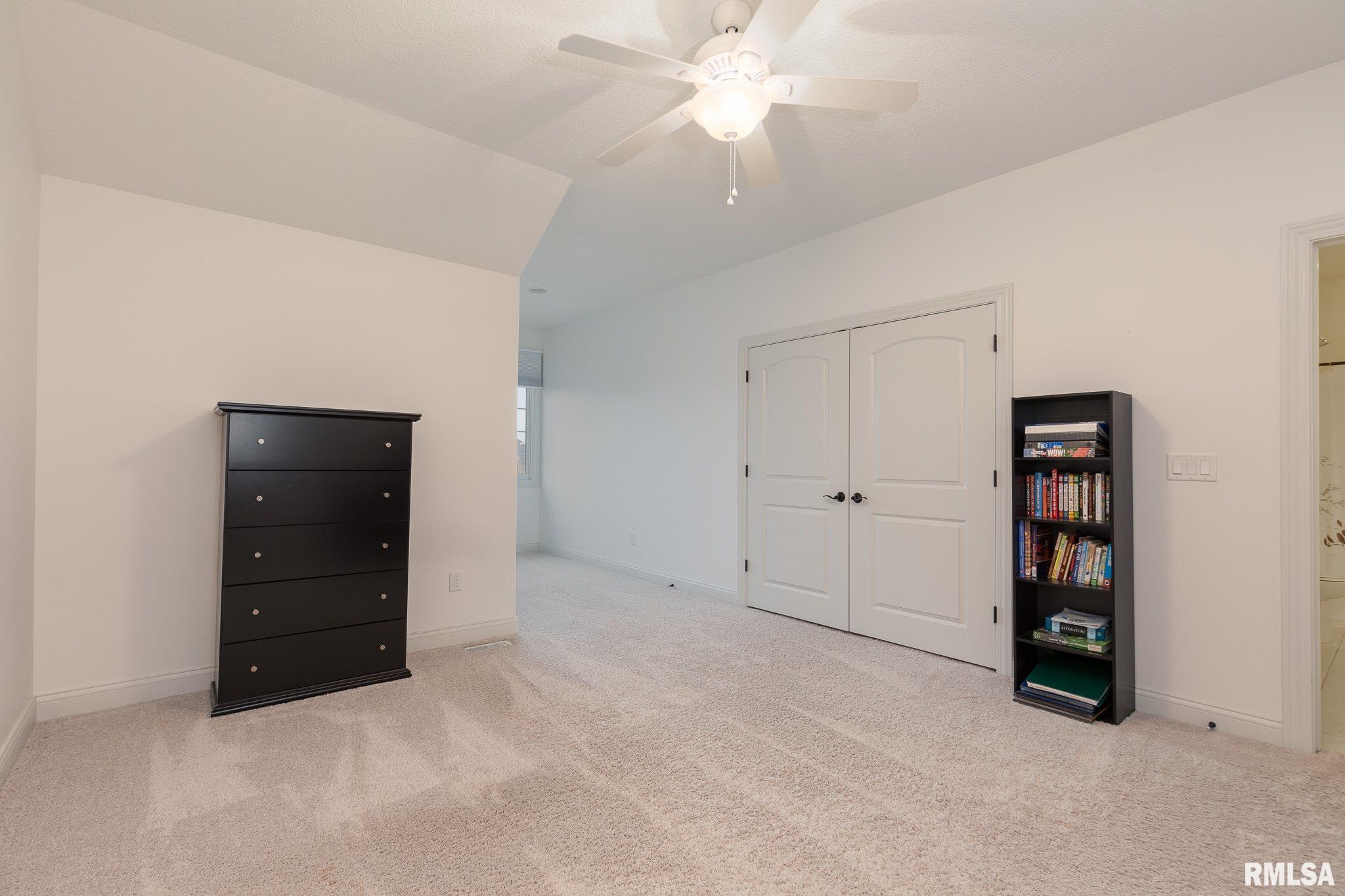 3214 Westminster Road Bettendorf, IA 52722 - Photo 27 of 44 Gallery Image 27