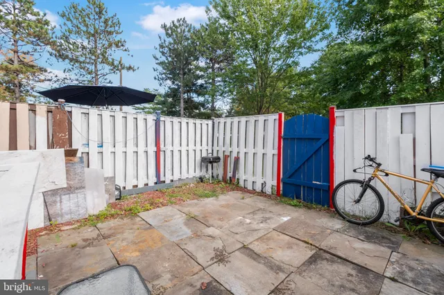 $460,000 | 8603 Venoy Court, Alexandria, VA 22309