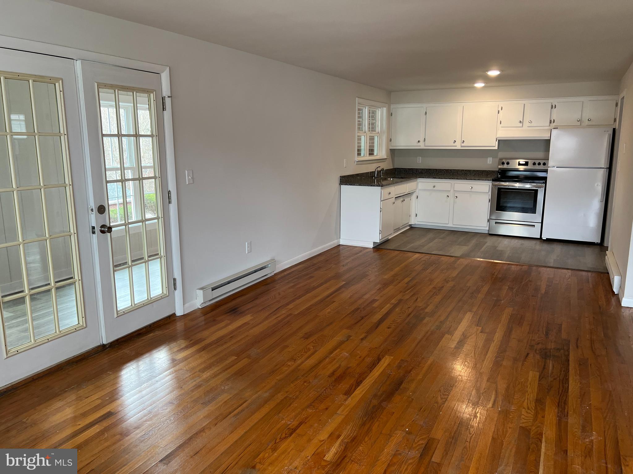 156 Tower Circle, Unit 2 Berkeley Springs, WV 25411 - Photo 3 of 8