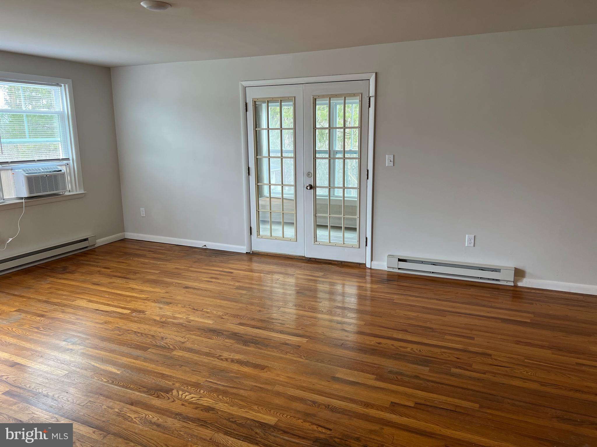 156 Tower Circle, Unit 2 Berkeley Springs, WV 25411 - Photo 4 of 8