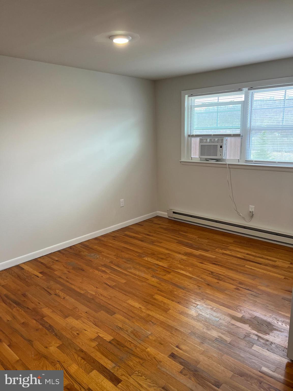 156 Tower Circle, Unit 2 Berkeley Springs, WV 25411 - Photo 5 of 8