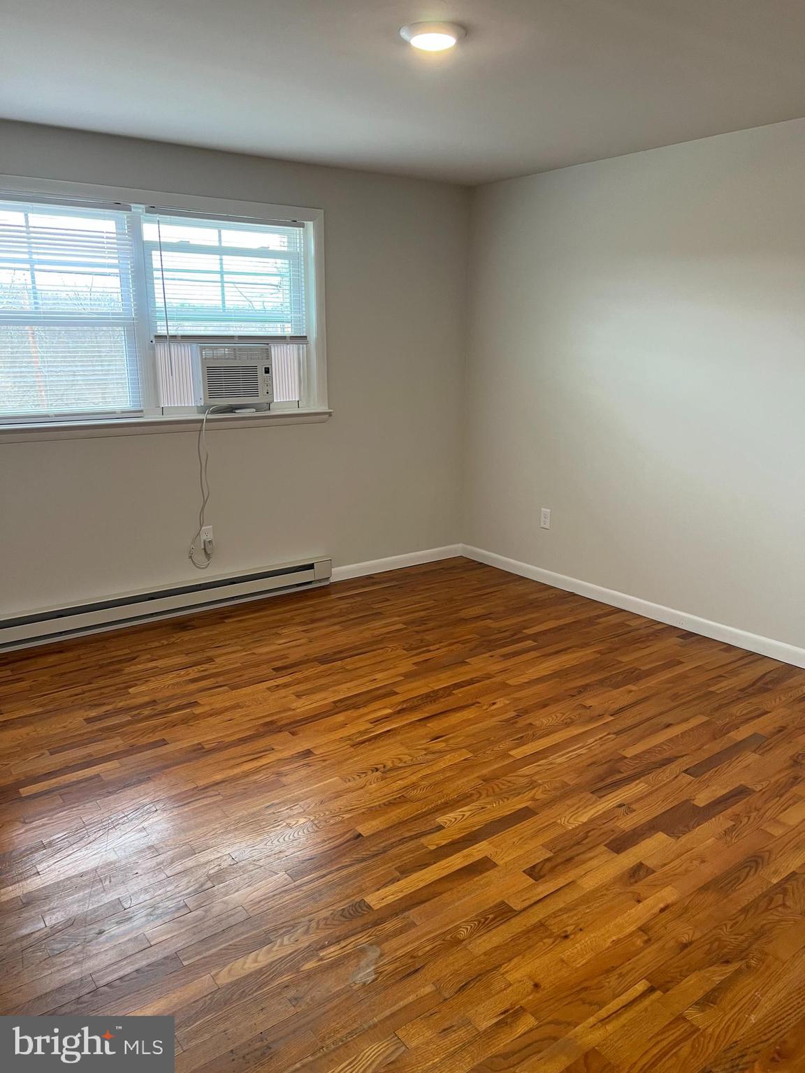 156 Tower Circle, Unit 2 Berkeley Springs, WV 25411 - Photo 7 of 8