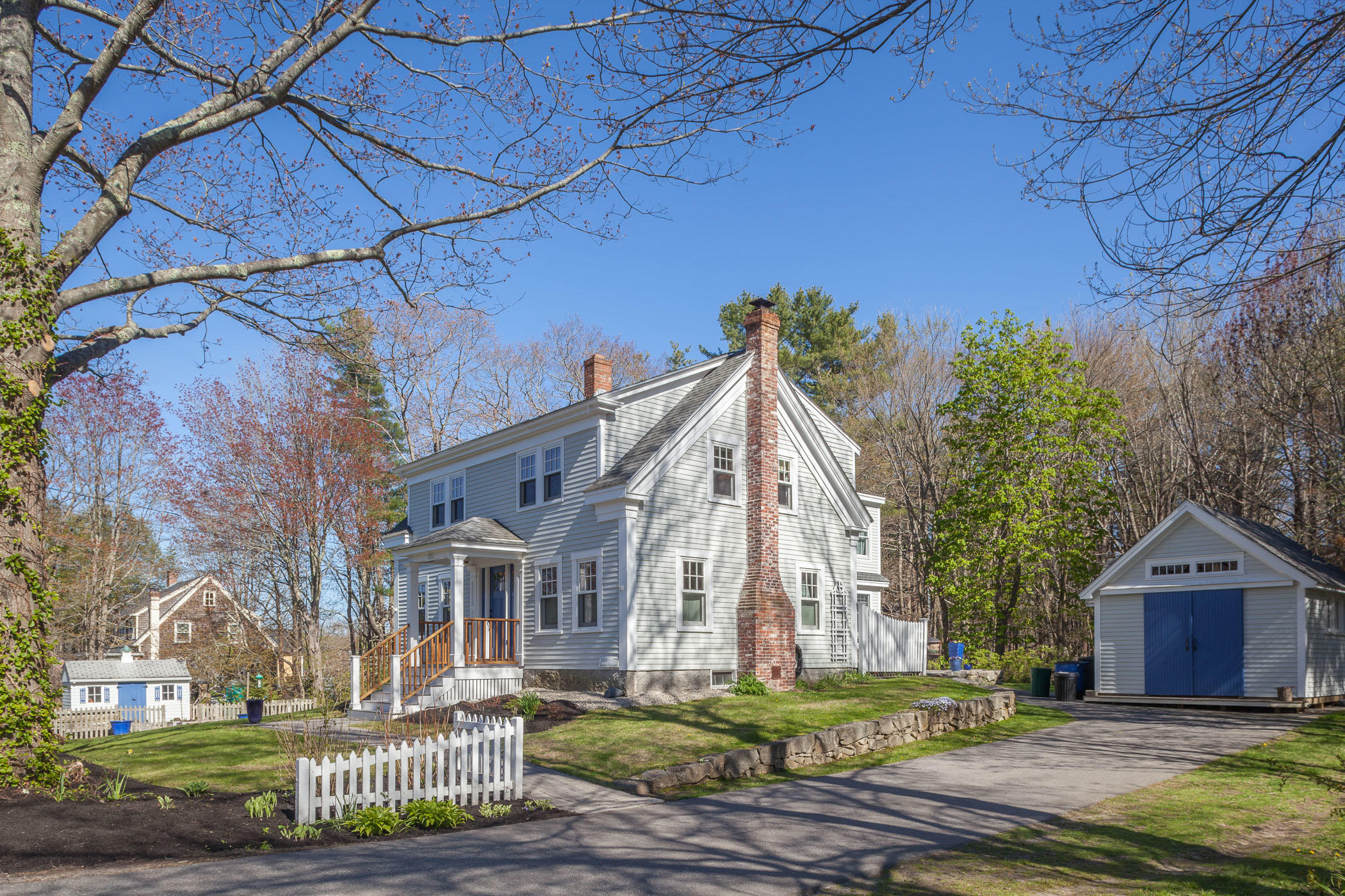 159 Main Street Kennebunkport, ME 04046 - Photo 1 of 32 packmaynard_159mainstkennebunkport_rs_we