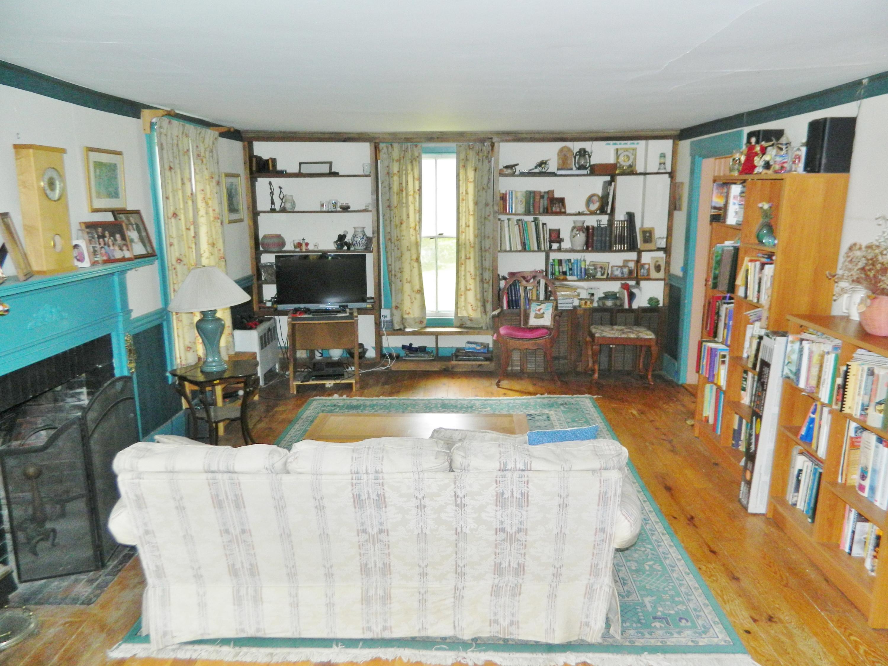 37 Hawthorne Road Raymond, ME 04071 - Photo 5 of 28 038