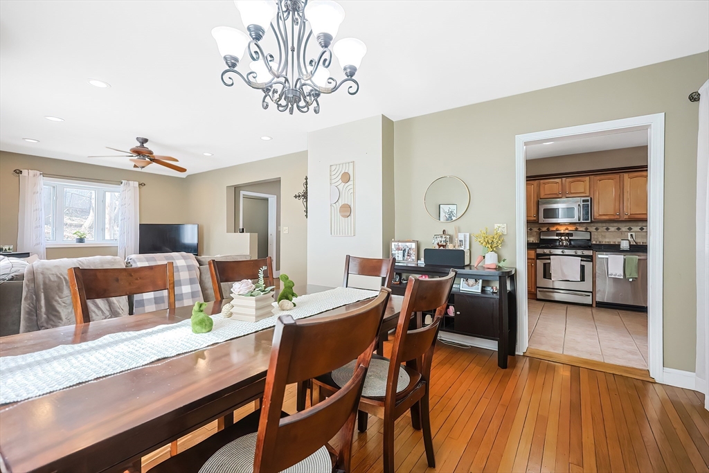 8 Johnston Terrace Saugus, MA 01906 - Photo 9 of 26