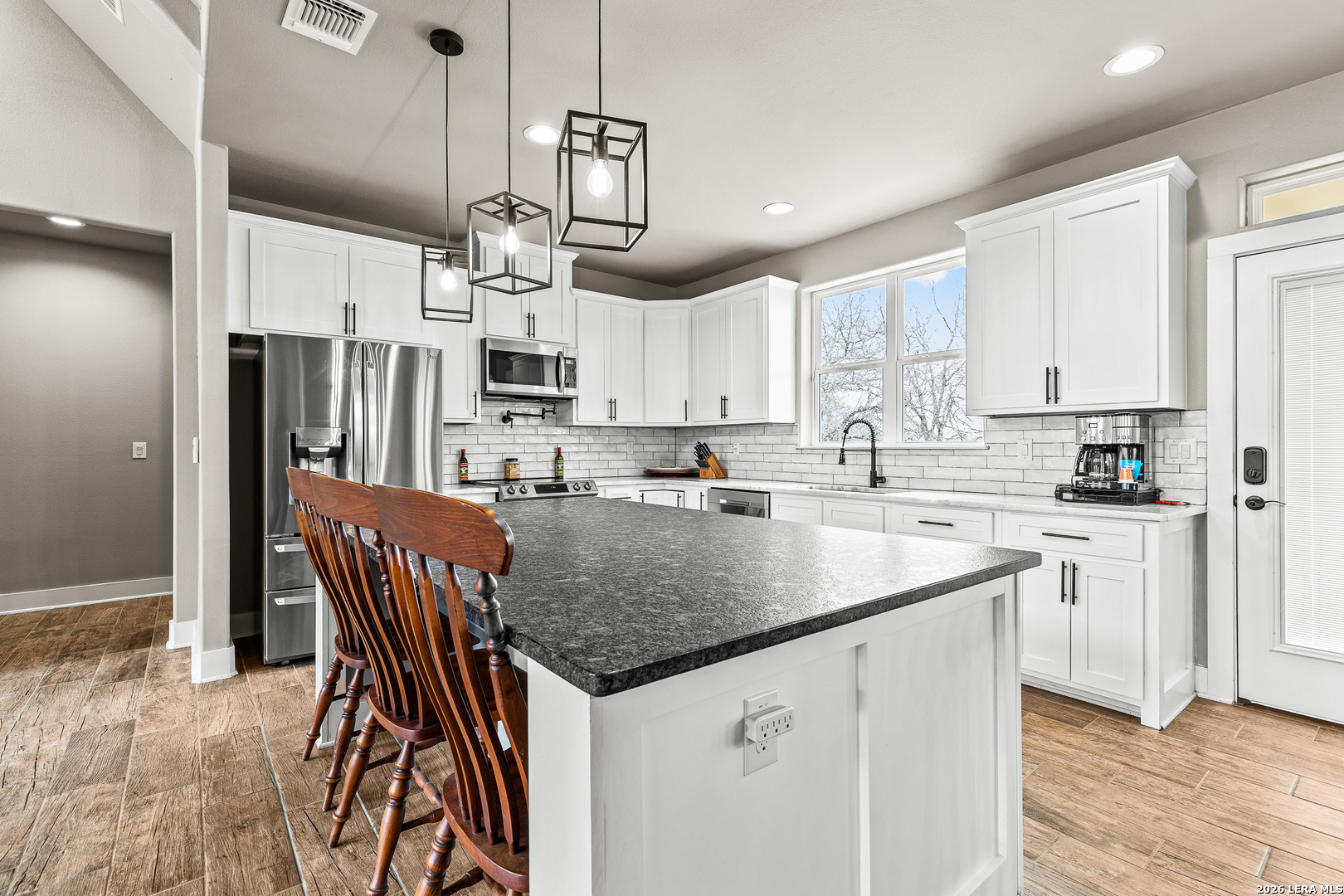 205 Patchwork Corner Poteet, TX 78065 - Photo 17 of 43