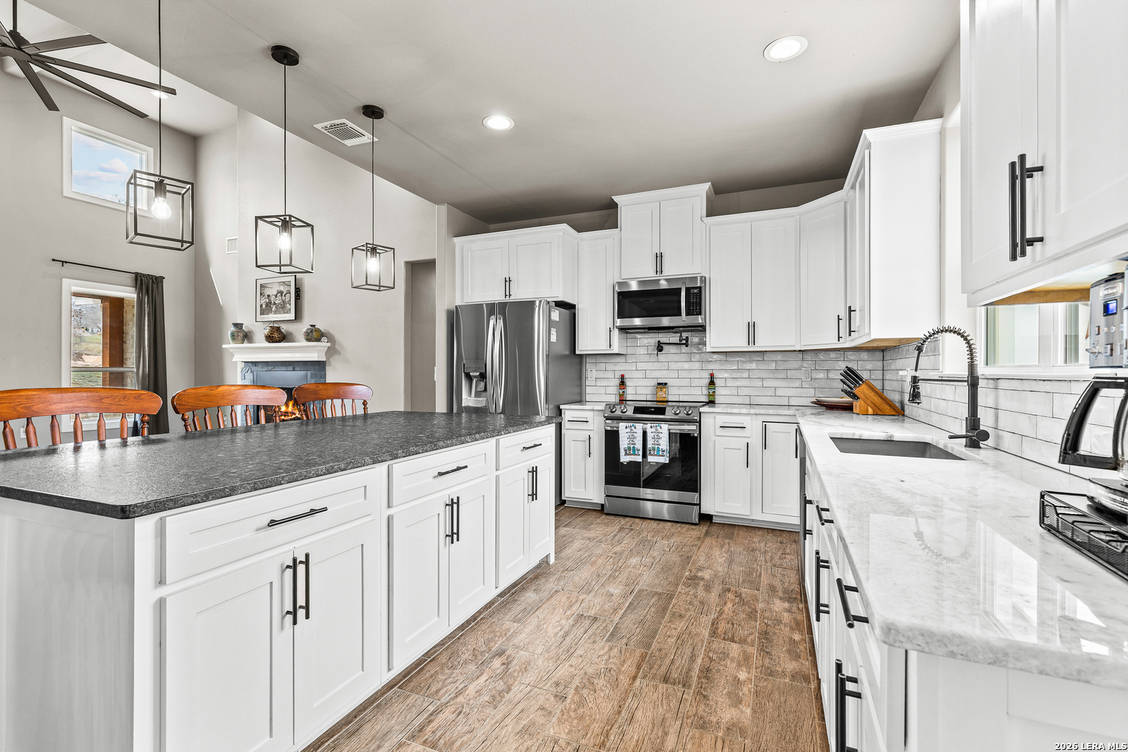 205 Patchwork Corner Poteet, TX 78065 - Photo 18 of 43