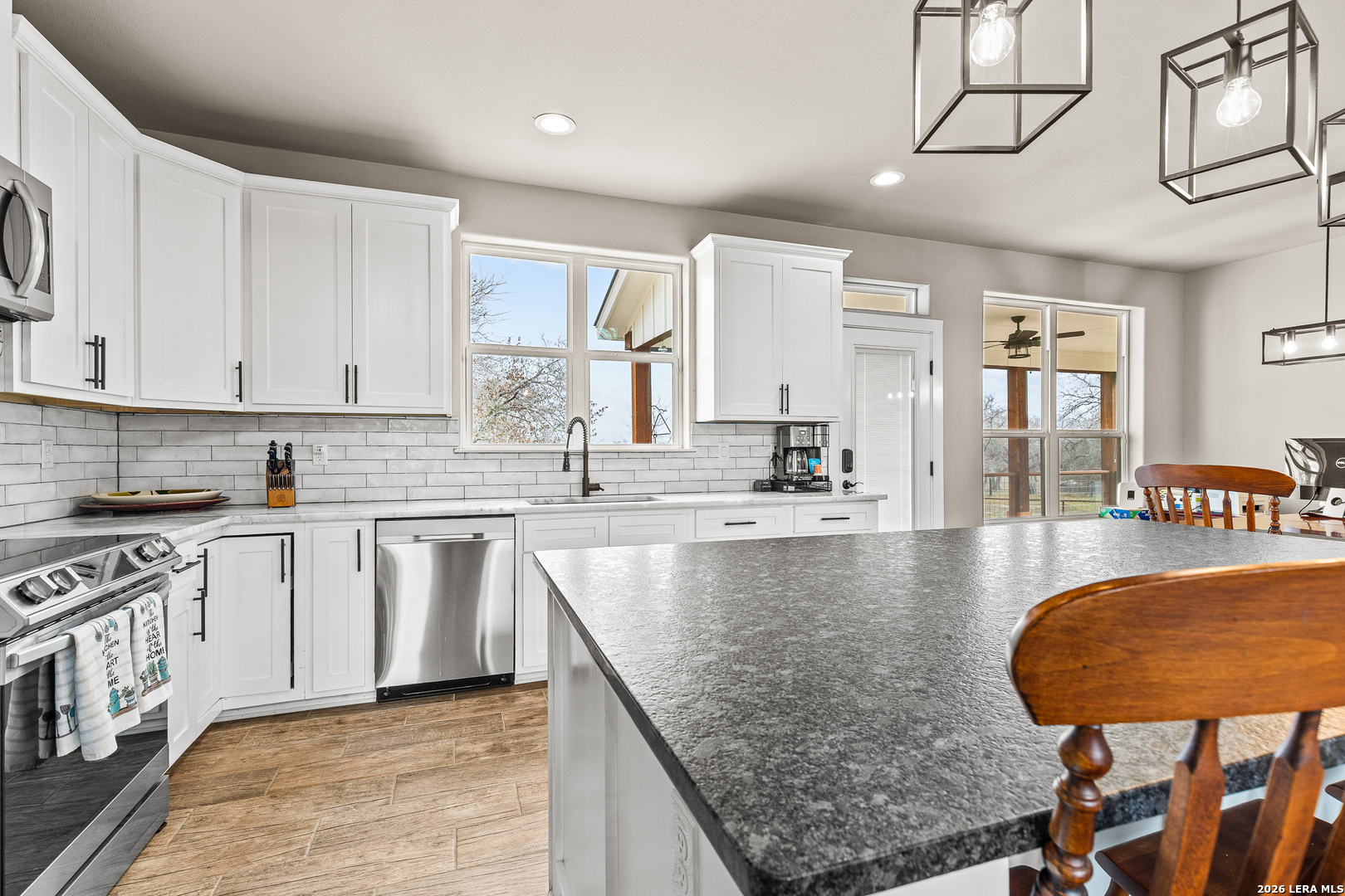 205 Patchwork Corner Poteet, TX 78065 - Photo 20 of 43