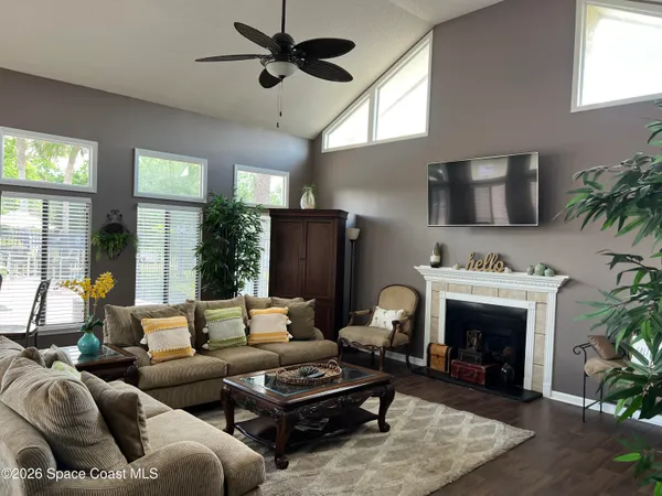 $1,450 | 3555 Sable Palm Lane, Unit F, Titusville, FL 32780