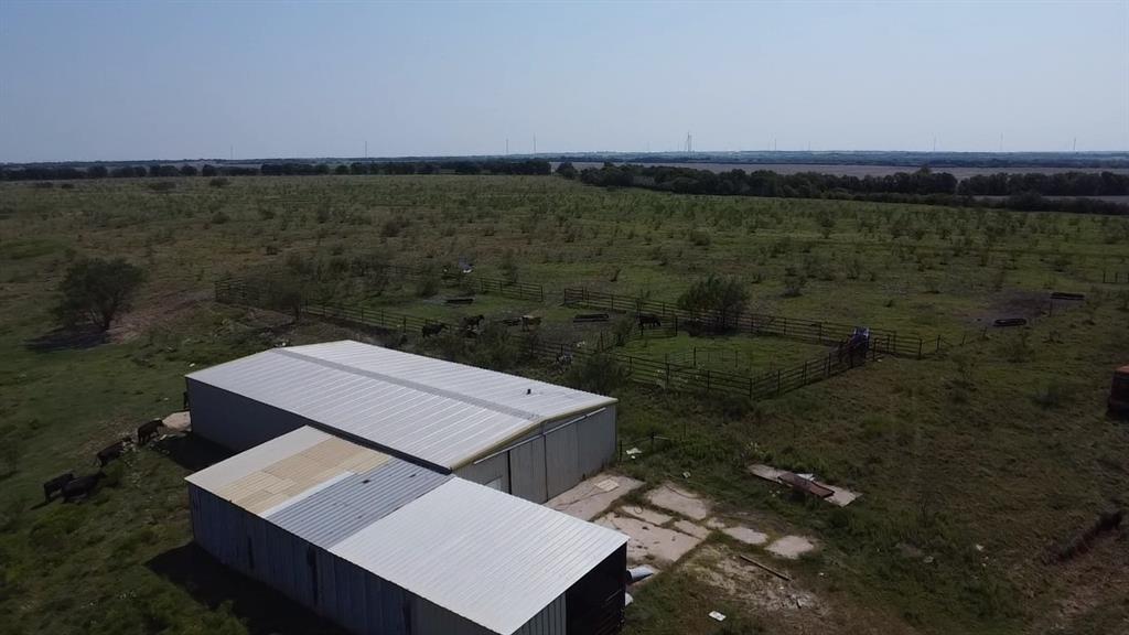 2778 FM 339 Mount Calm, TX 76673 - Photo 9 of 12
