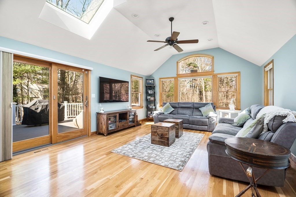 11 Aqueduct Road Natick, MA 01760 - Photo 14 of 39 Gallery Image 14