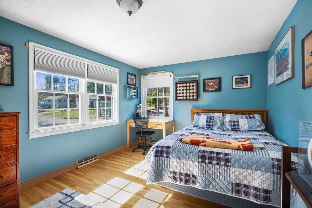 11 Aqueduct Road Natick, MA 01760 - Photo 25 of 39 Gallery Image 25