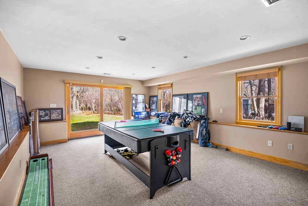11 Aqueduct Road Natick, MA 01760 - Photo 35 of 39 Gallery Image 35