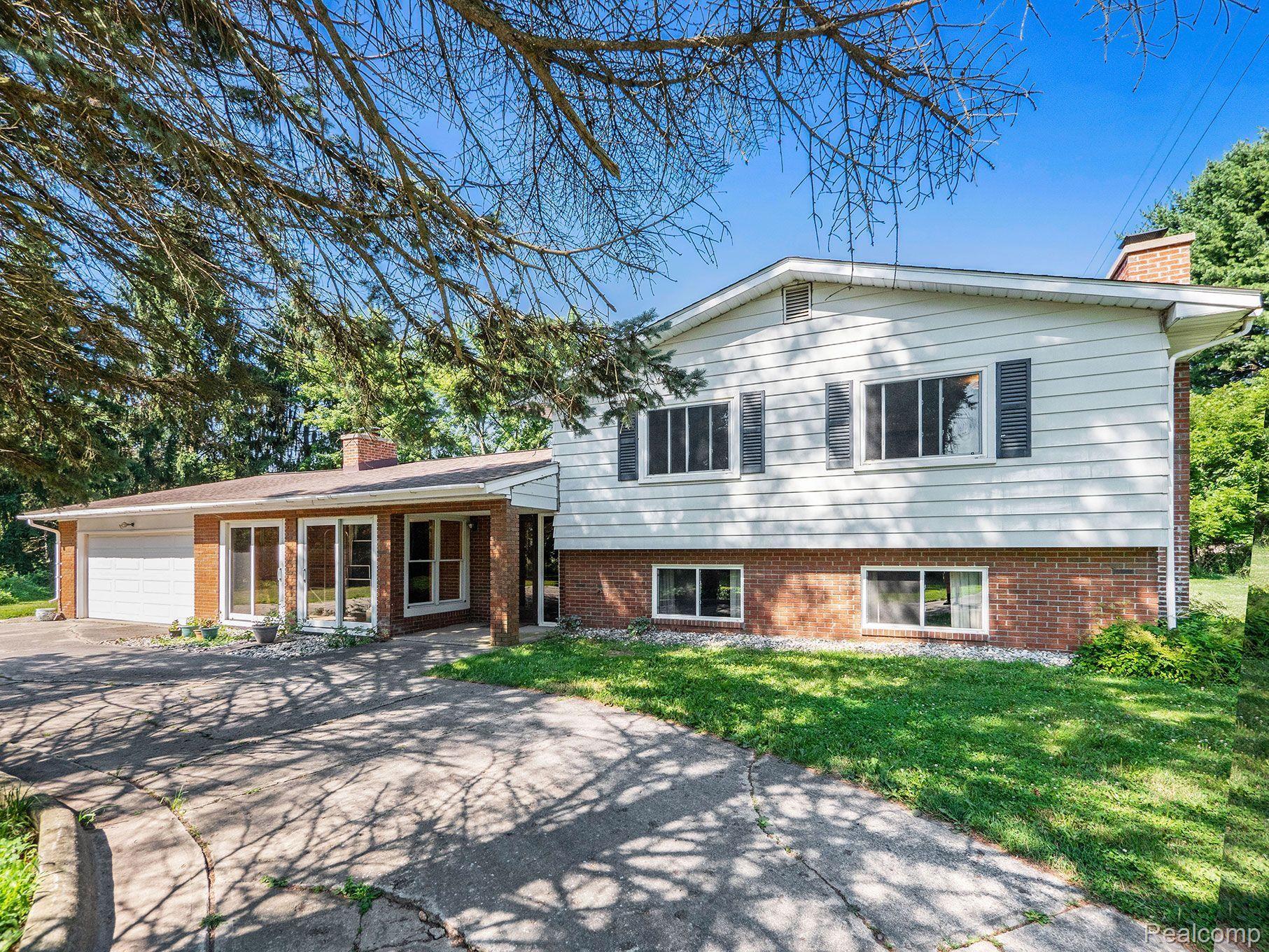 2375 North Steinbach Road Dexter, MI 48130 - Photo 1 of 36 Gallery Image 1