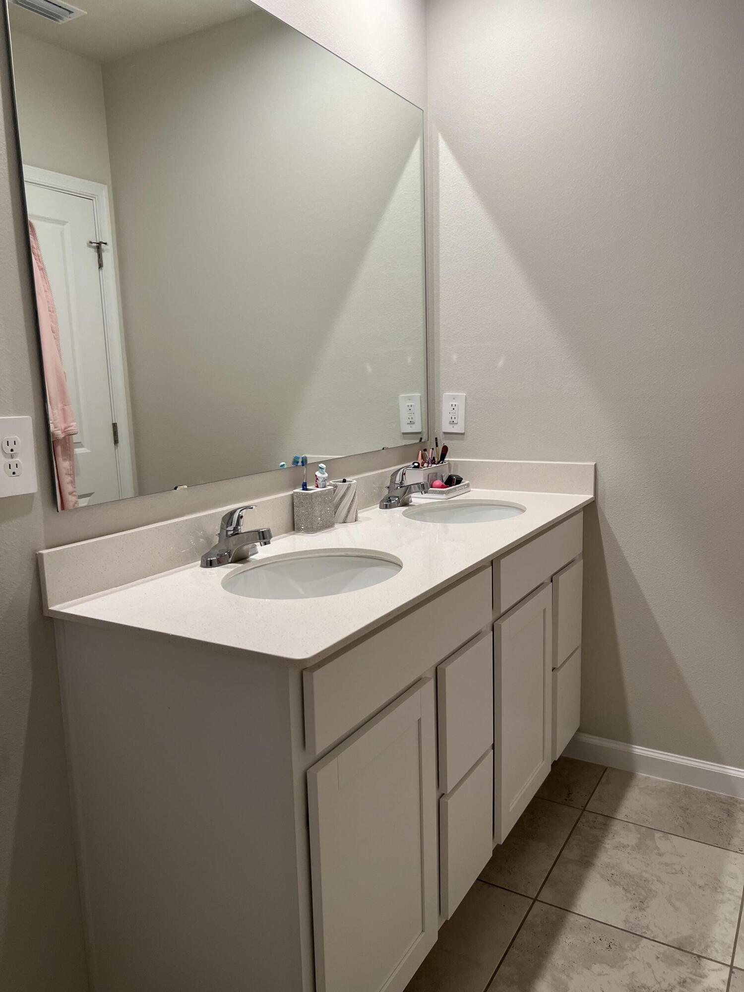 419 Açaí Lane Fort Pierce, FL 34981 - Photo 11 of 20 IMG_3982