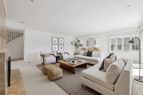 $1,395,000 | 175 Upper Via Casitas, Unit 26, Greenbrae, CA 94904