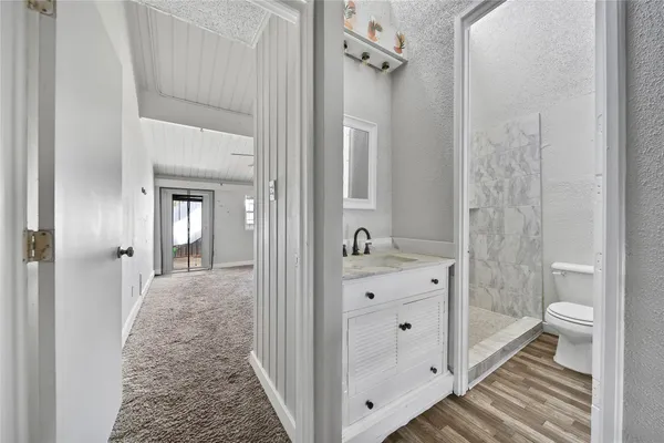 $1,000 | 28 Lakeway Street, Conroe, TX 77304