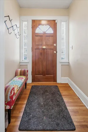 $3,200 | 4008 Zenith Avenue North, Robbinsdale, MN 55422