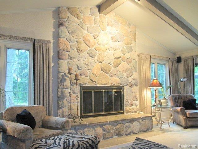 50 Stonehurst Road Grosse Pointe, MI 48236 - Photo 4 of 6 FAMILY ROOM
