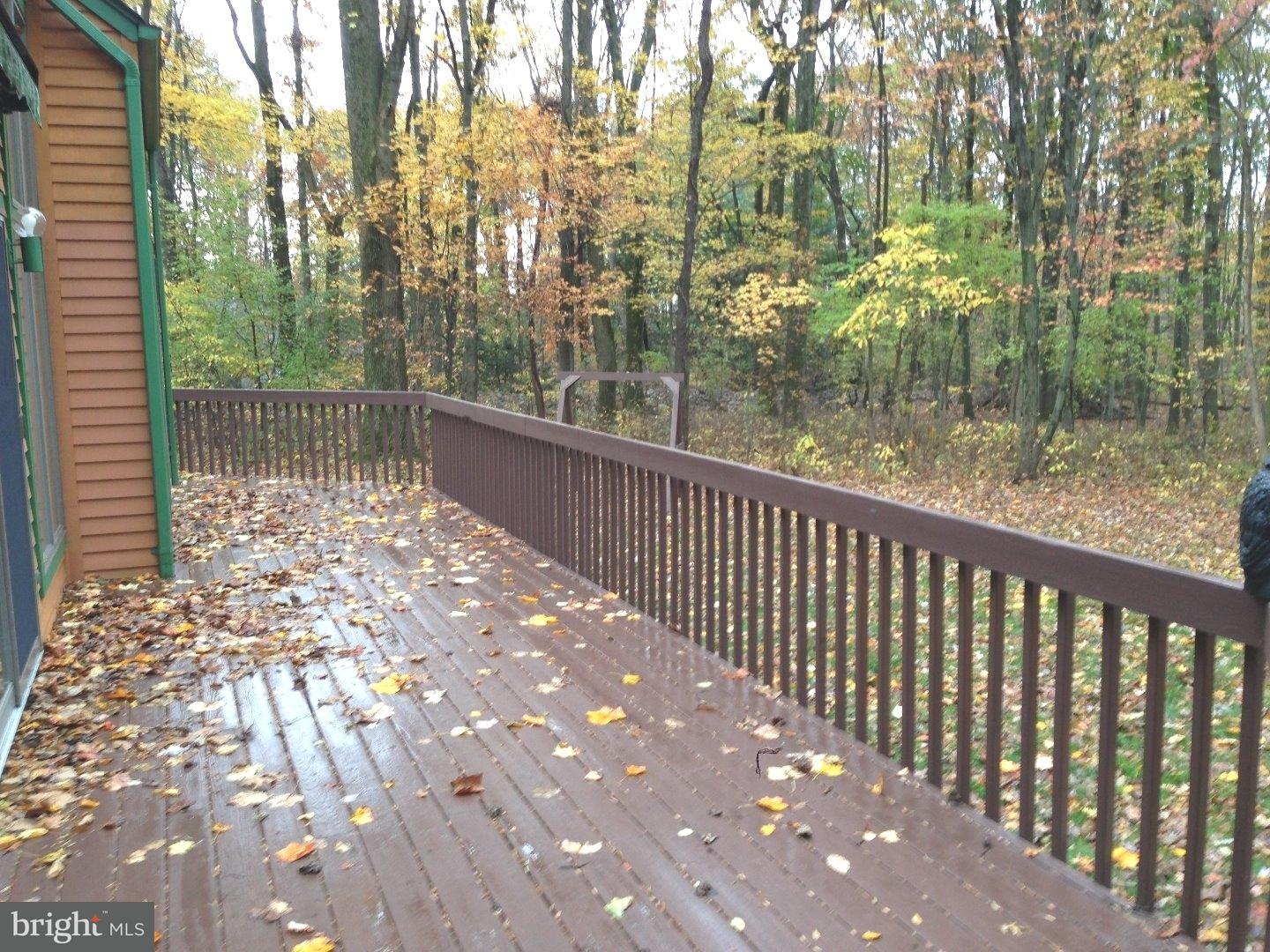 35 Palmer Road Bangor, PA 18013 - Photo 22 of 24 Deck