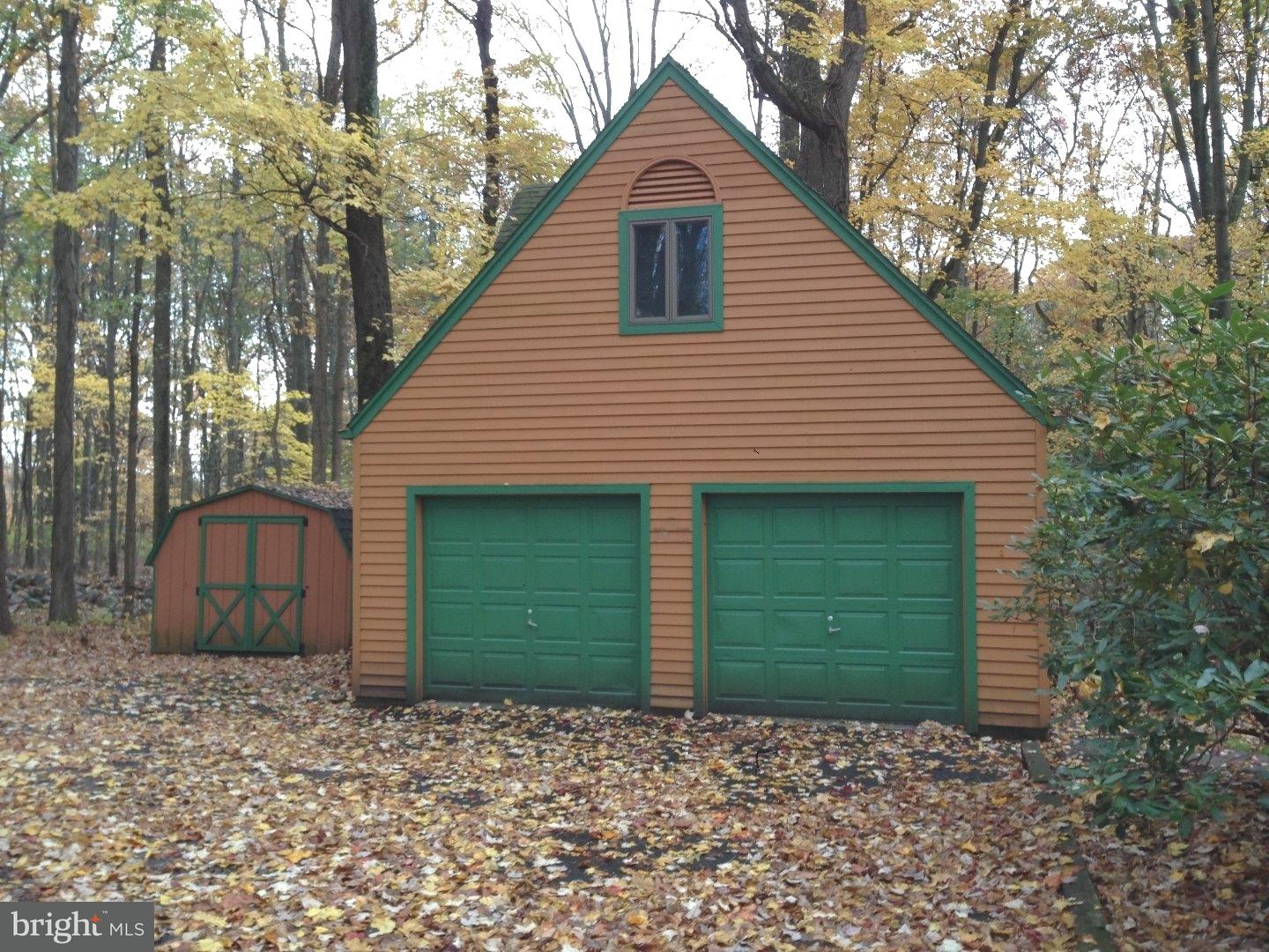 35 Palmer Road Bangor, PA 18013 - Photo 23 of 24 Garage