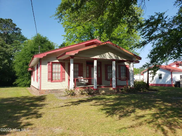 $249,999 | 809 Conway Road, Fair Bluff, NC 28439