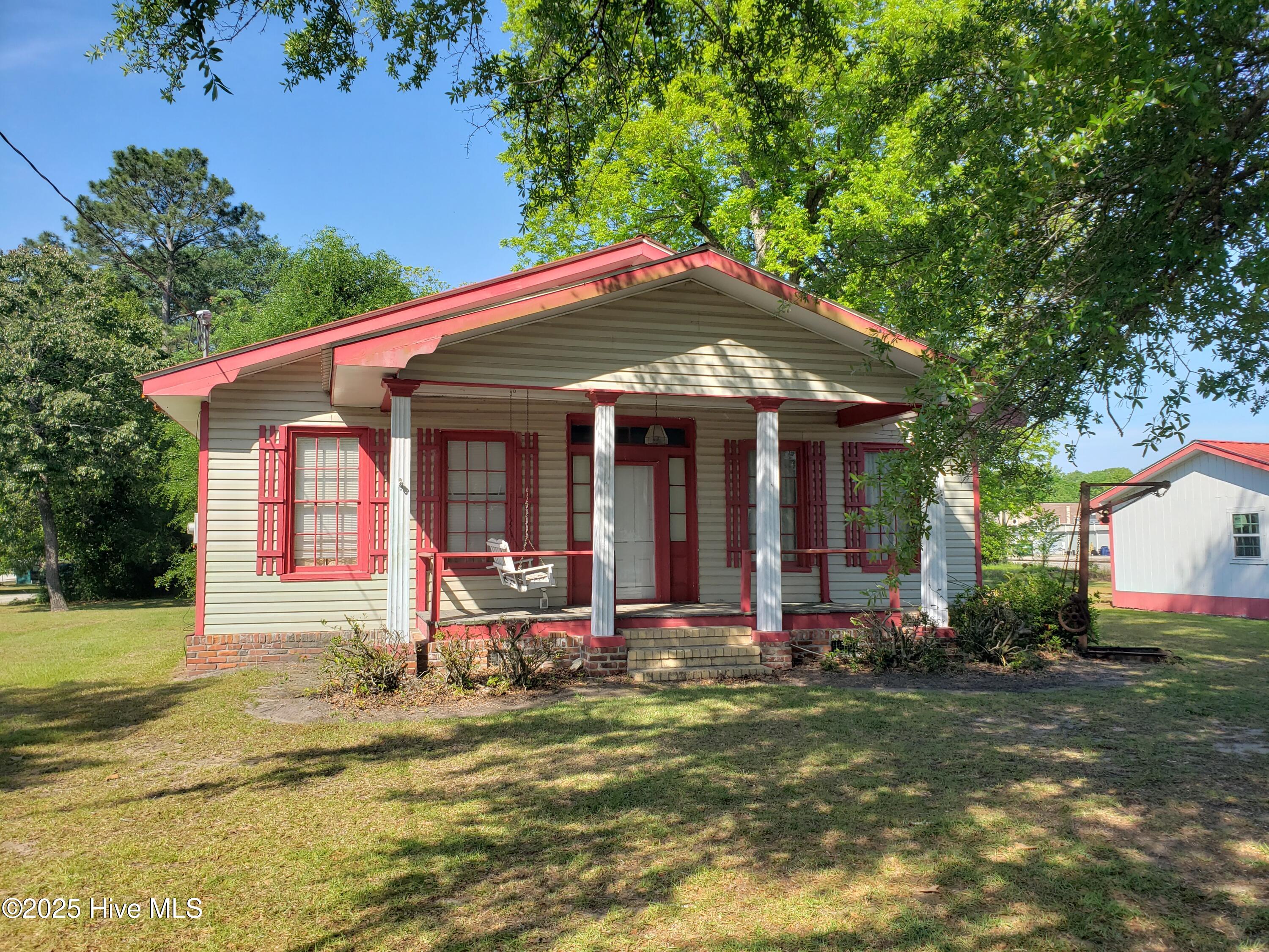 809 Conway Road Fair Bluff, NC 28439 - Photo 3 of 46 20250501_095855
