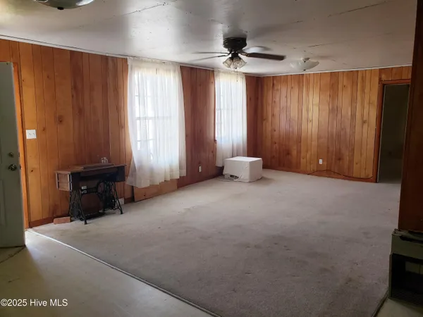 $249,999 | 809 Conway Road, Fair Bluff, NC 28439