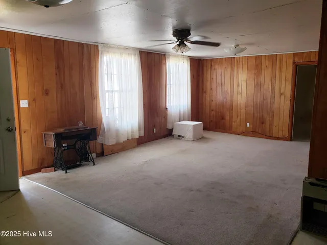 $249,999 | 809 Conway Road, Fair Bluff, NC 28439