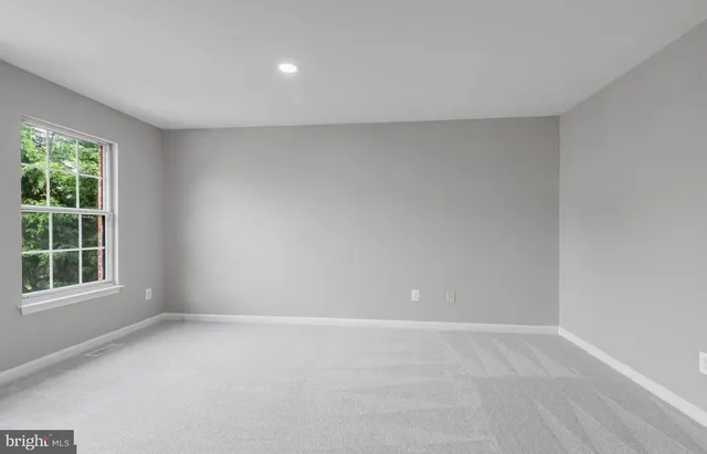 $3,500 | 46607 Carriage Court, Sterling, VA 20164