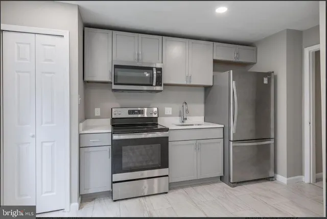 $3,500 | 46607 Carriage Court, Sterling, VA 20164