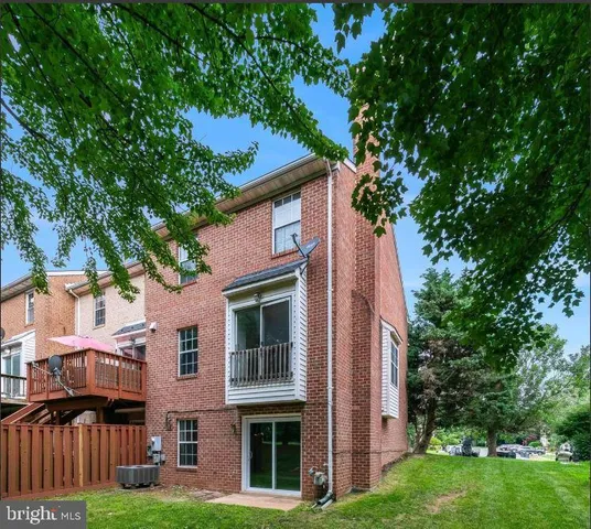 $3,500 | 46607 Carriage Court, Sterling, VA 20164