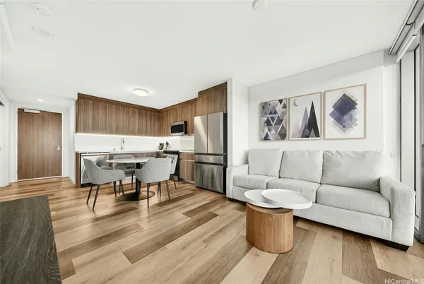 $4,000 | 1500 Rycroft Street, Unit 3305R, Honolulu, HI 96814