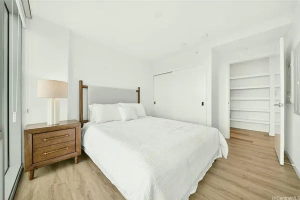 $4,000 | 1500 Rycroft Street, Unit 3305R, Honolulu, HI 96814
