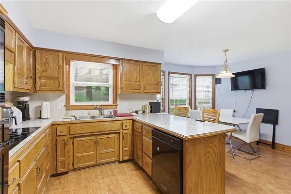 $360,000 | 3462 North Garfield Avenue, Kansas City, MO 64116
