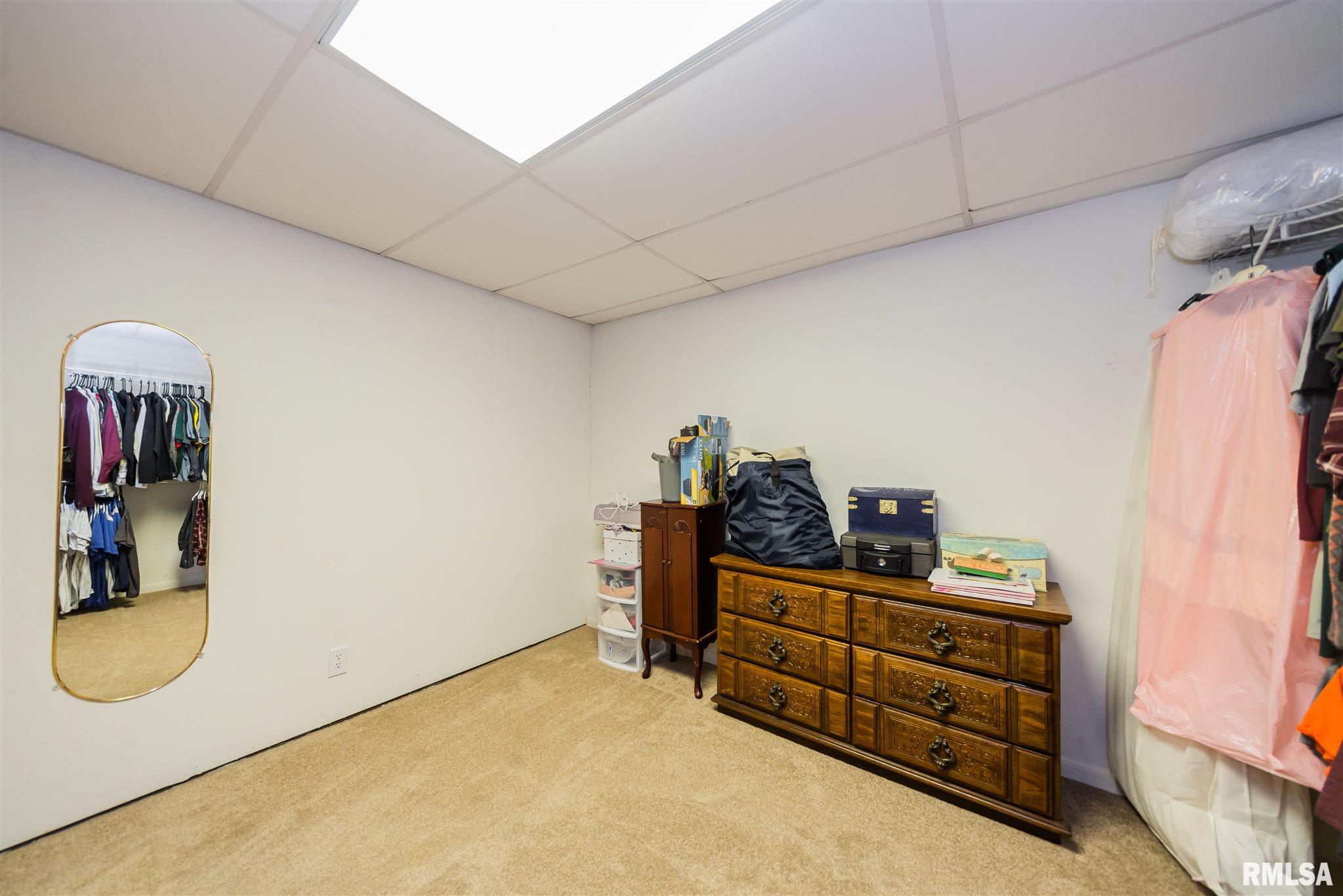 2620 Benton Road Mount Vernon, IL 62864 - Photo 22 of 34 Gallery Image 22