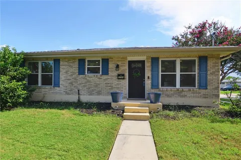 $290,000 | 3724 Pontiac Street, Metairie, LA 70002