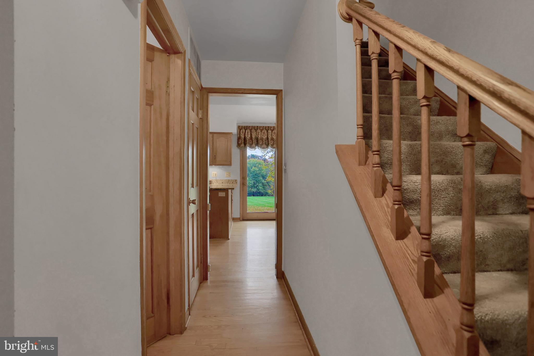 4117 Spring View Drive Jefferson, MD 21755 - Photo 3 of 56 Gallery Image 3
