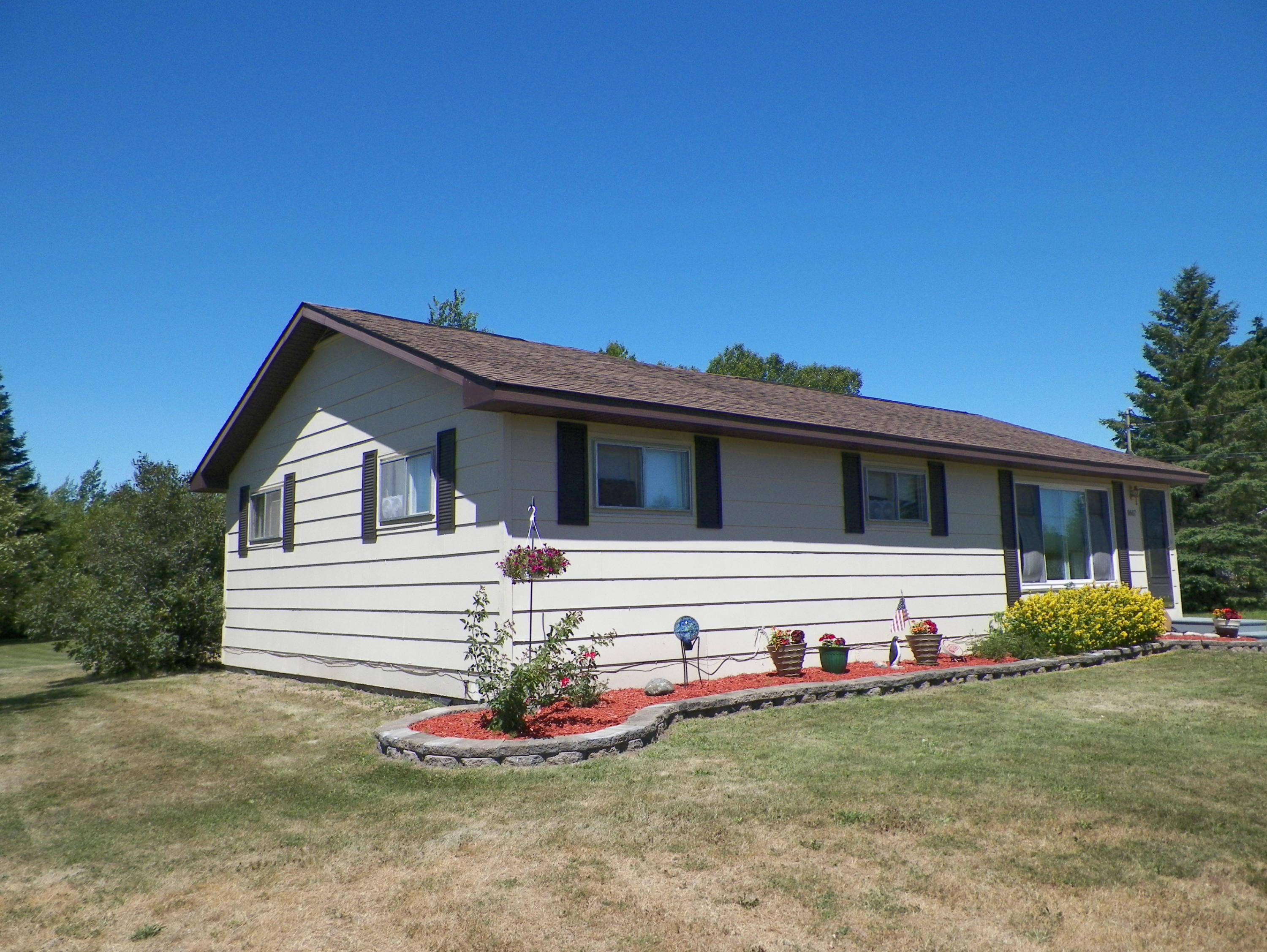 8687 Townline Road Cheboygan, MI 49721 - Photo 8 of 10 Gallery Image 8