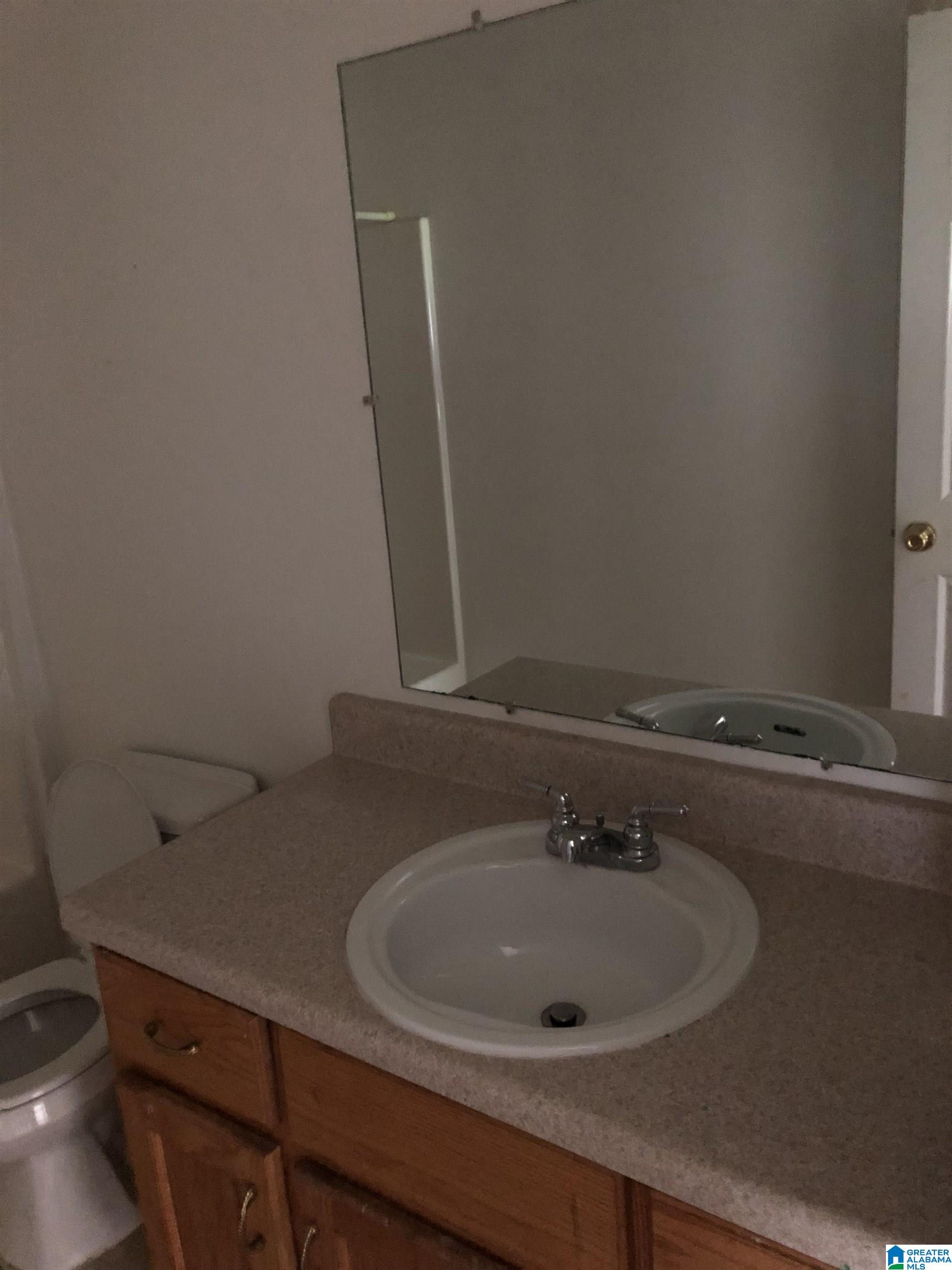 212 Ingram Street Oneonta, AL 35121 - Photo 5 of 10