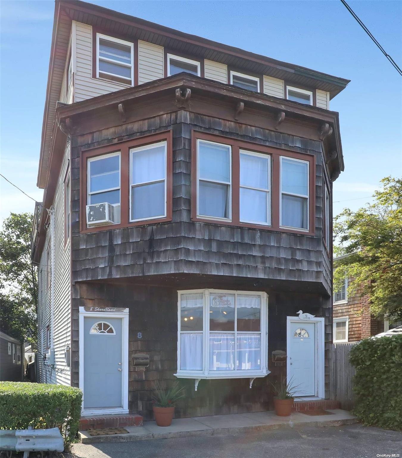 6 Shore Road Babylon, NY 11702 - Photo 1 of 1 Gallery Image 1