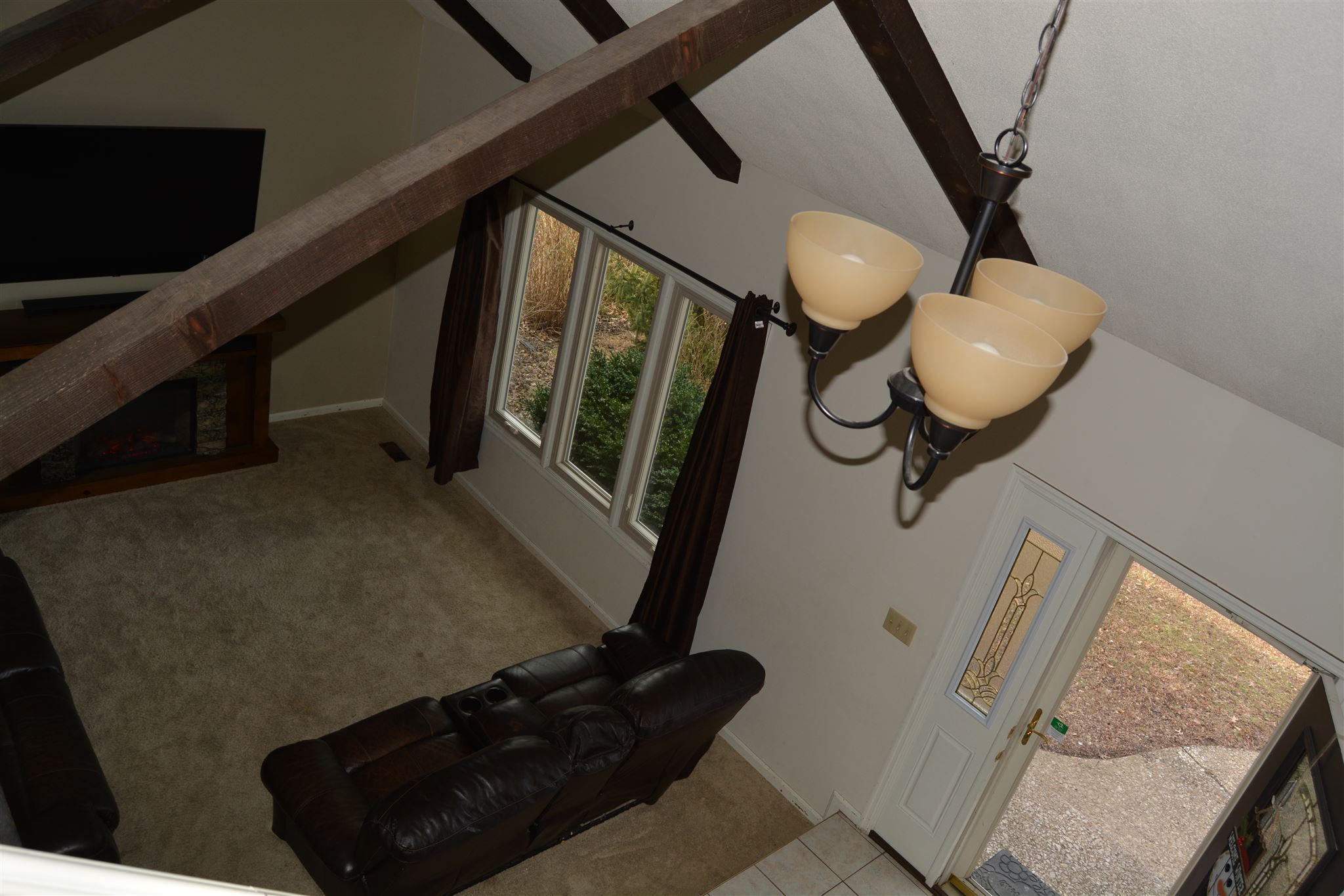8055 Ridgemont Drive Newburgh, IN 47630 - Photo 7 of 29 Gallery Image 7