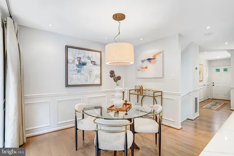$625,000 | 4467 Holly Avenue, Fairfax, VA 22030
