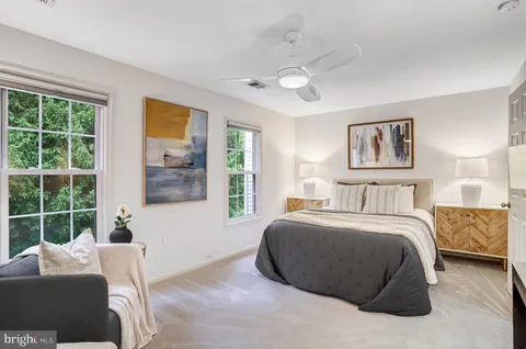 $625,000 | 4467 Holly Avenue, Fairfax, VA 22030
