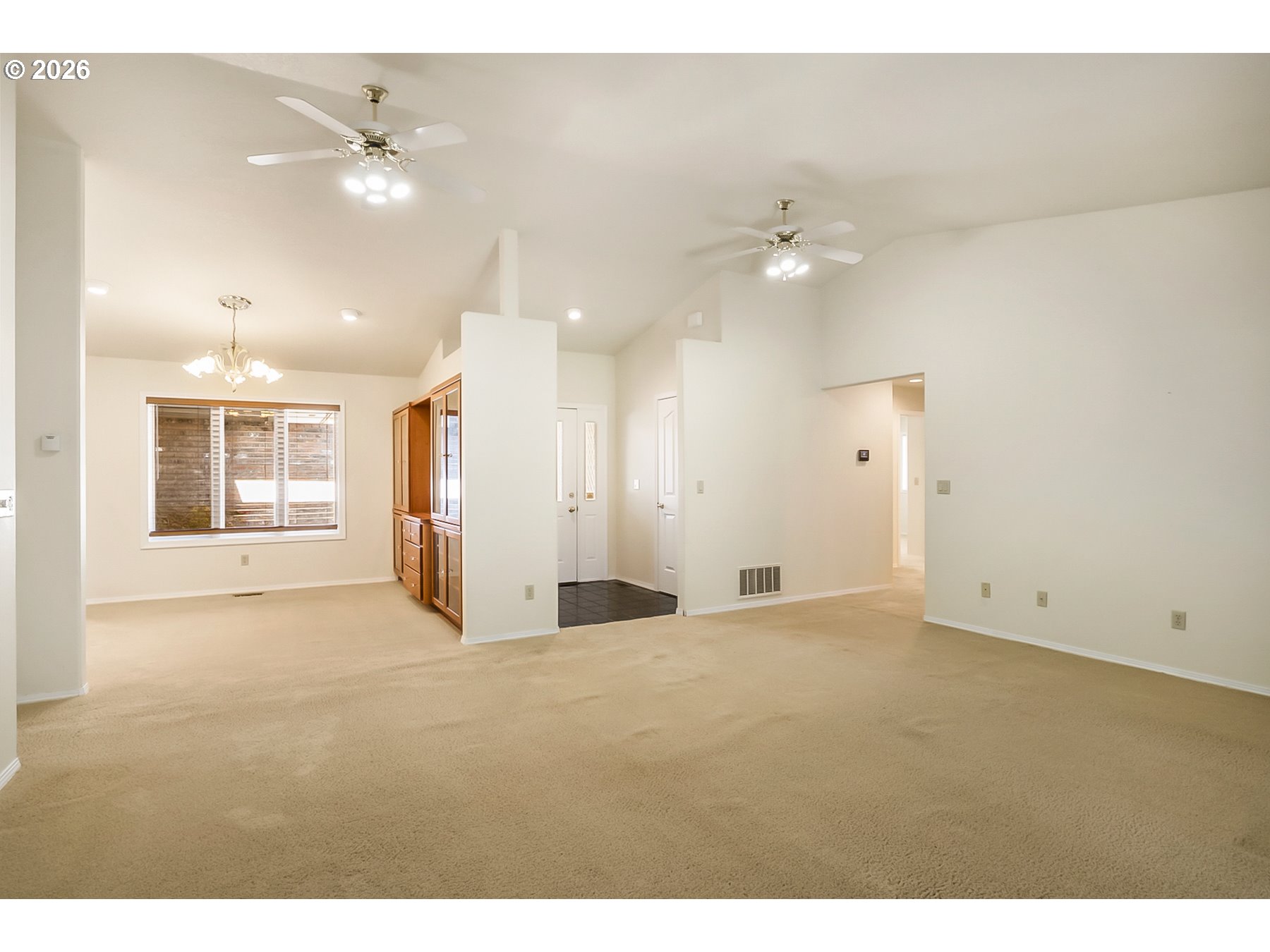 64507 McGrath Road Bend, OR 97701 - Photo 12 of 46