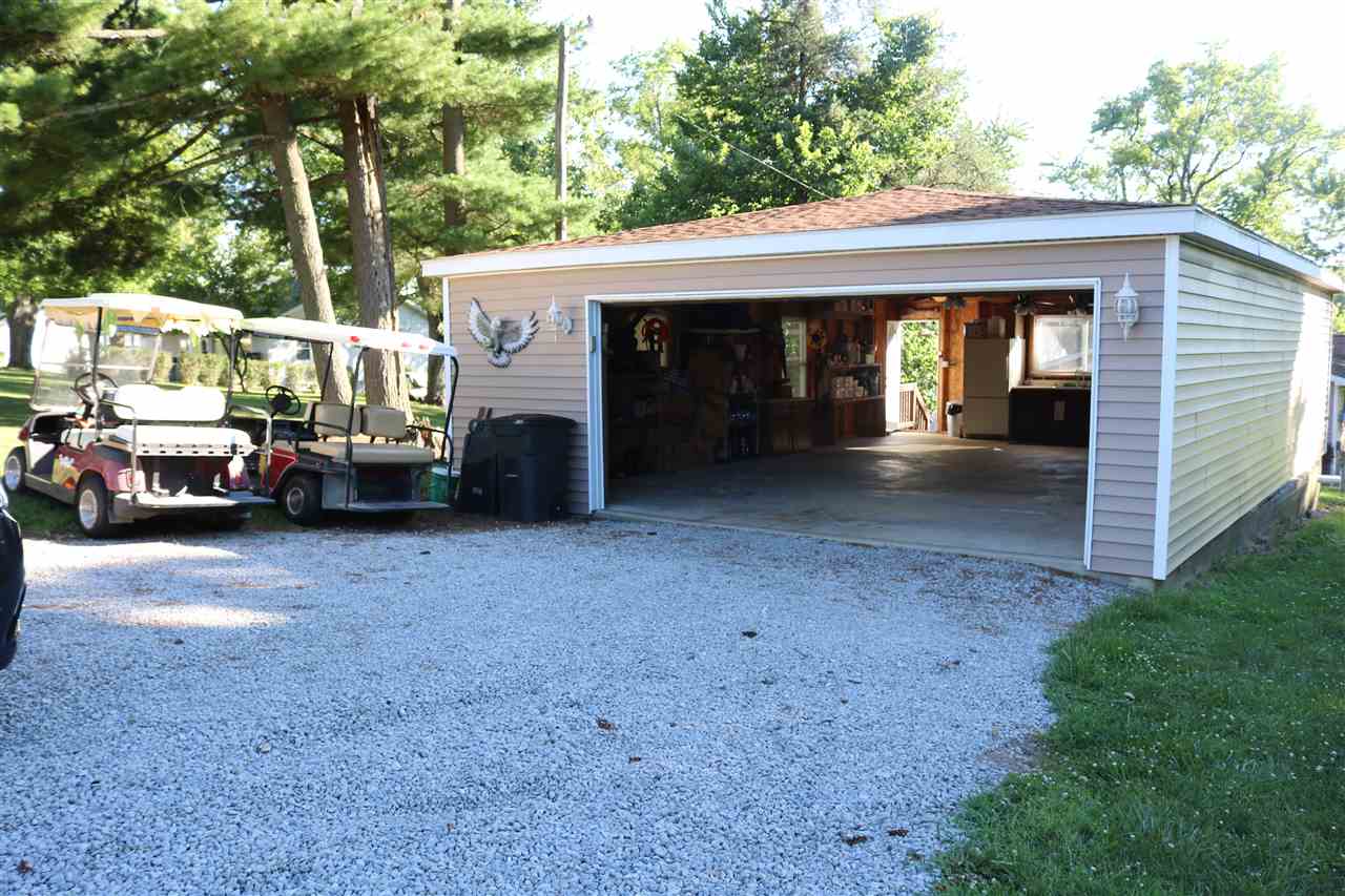 3442 East Bailey Road Monticello, IN 47960 - Photo 11 of 31 Gallery Image 11