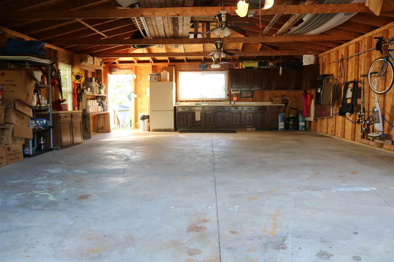 3442 East Bailey Road Monticello, IN 47960 - Photo 10 of 31 Gallery Image 10
